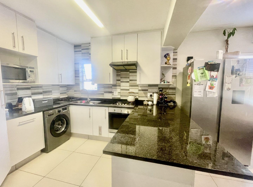 3 Bedroom Property for Sale in Beacon Bay North Eastern Cape